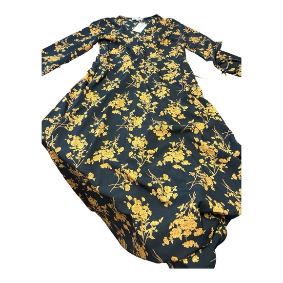 Rihoas Maxi wrap dress - Picture 7 of 9